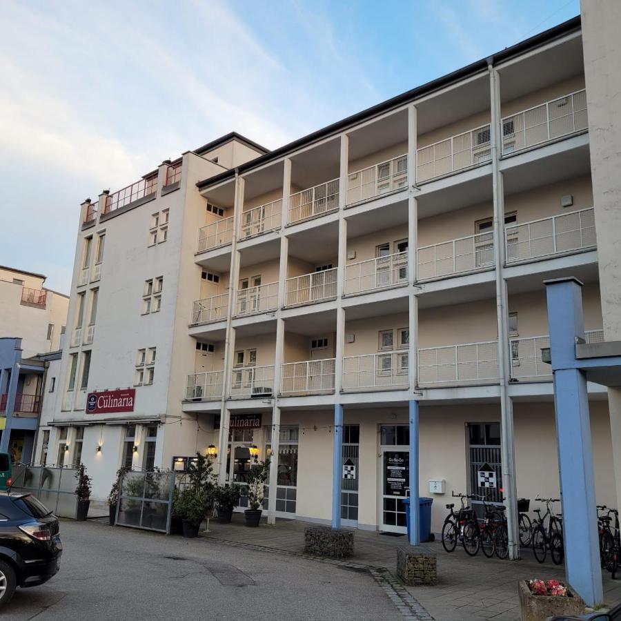 Ludwigsturm Appartement In Straubing Luaran gambar